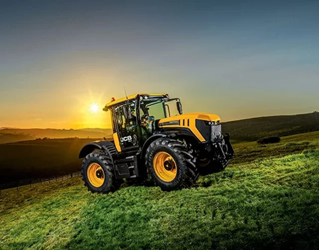 Plus de performances pour le Fastrac 4220