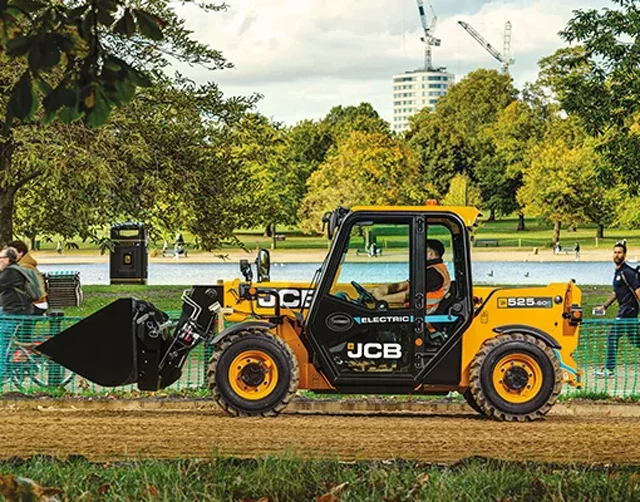 Innovation JCB : Découvrez le TELESCOPIC Électrique Compact 525-60E